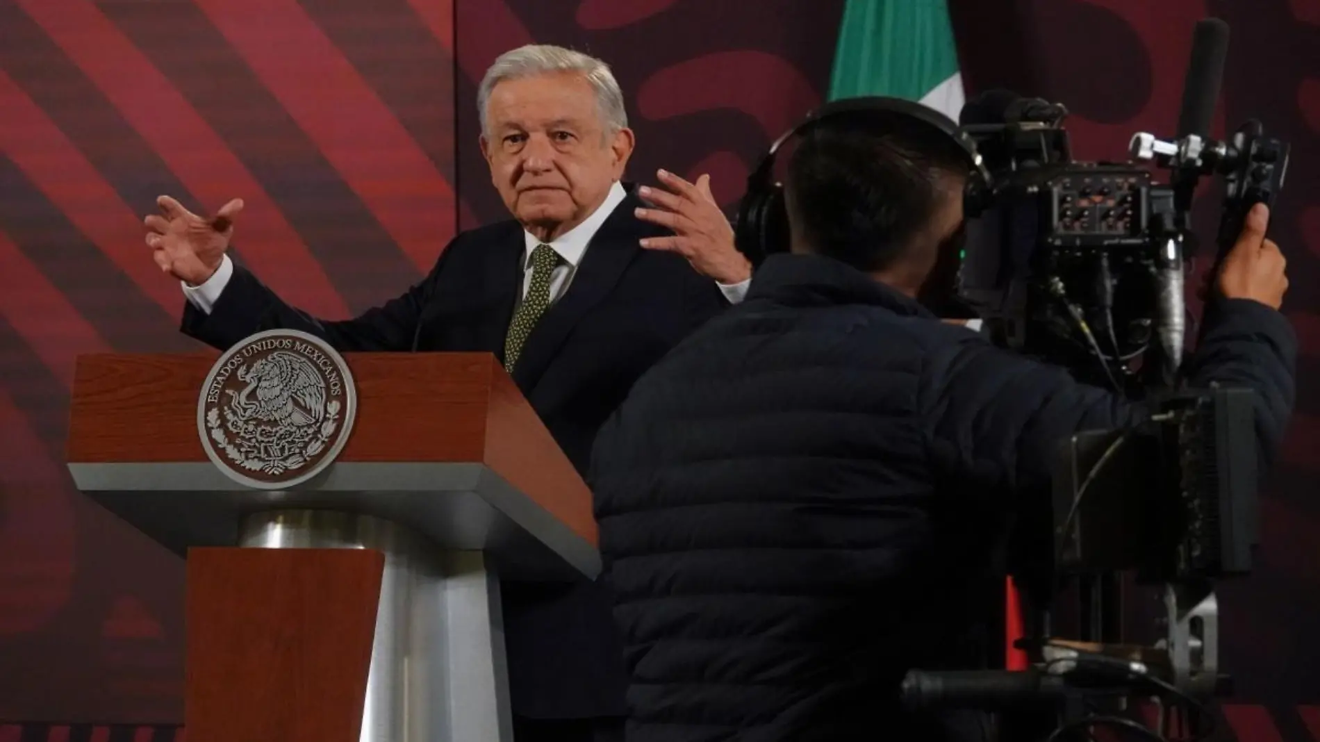 AMLO (1)